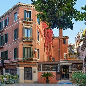 Hotel La Fenice et Des Artistes